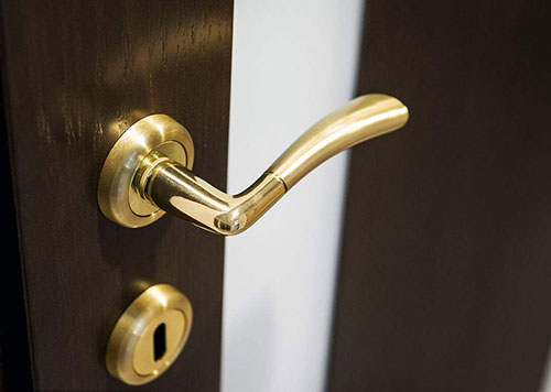 卢龙24小时上门开锁公司