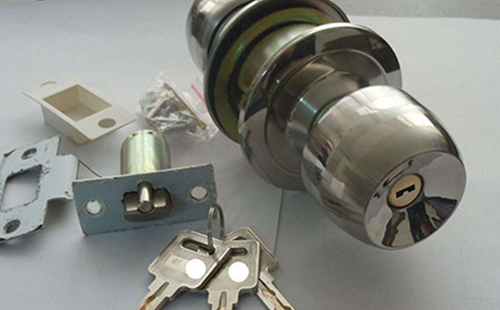 卢龙24小时上门开锁公司