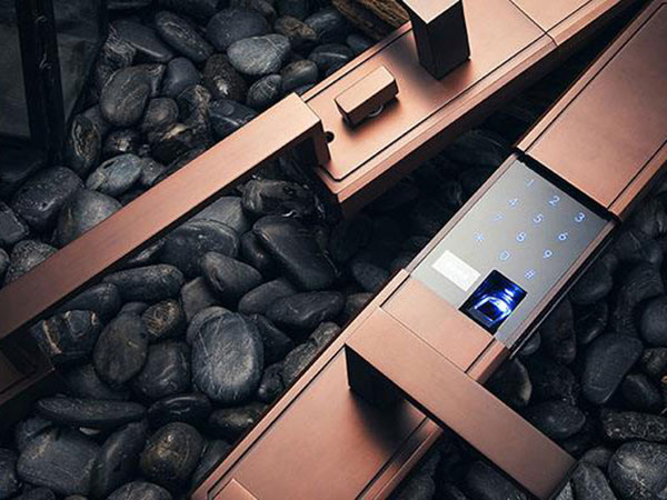 卢龙24小时上门开锁公司