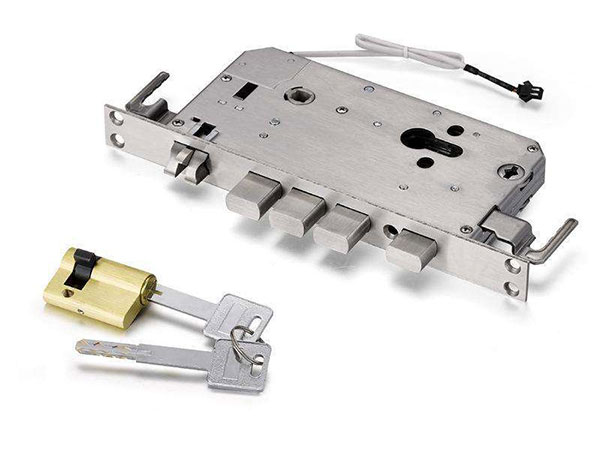 卢龙24小时上门开锁公司